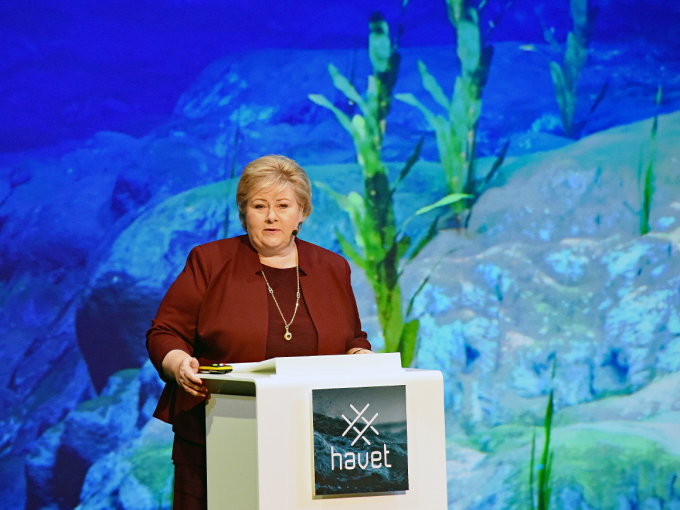 Statsminister Erna Solberg opna konferansen. Foto: Sven Gj. Gjeruldsen, Det kongelege hoffet